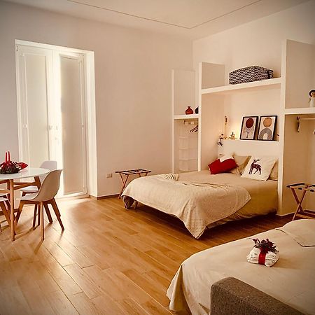 Civico 11 Apartment Наполи Екстериор снимка