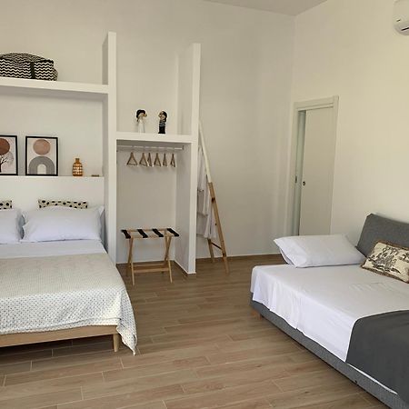 Civico 11 Apartment Наполи Екстериор снимка