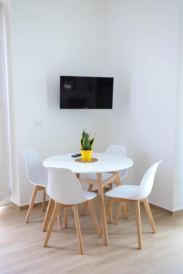 Civico 11 Apartment Наполи Екстериор снимка