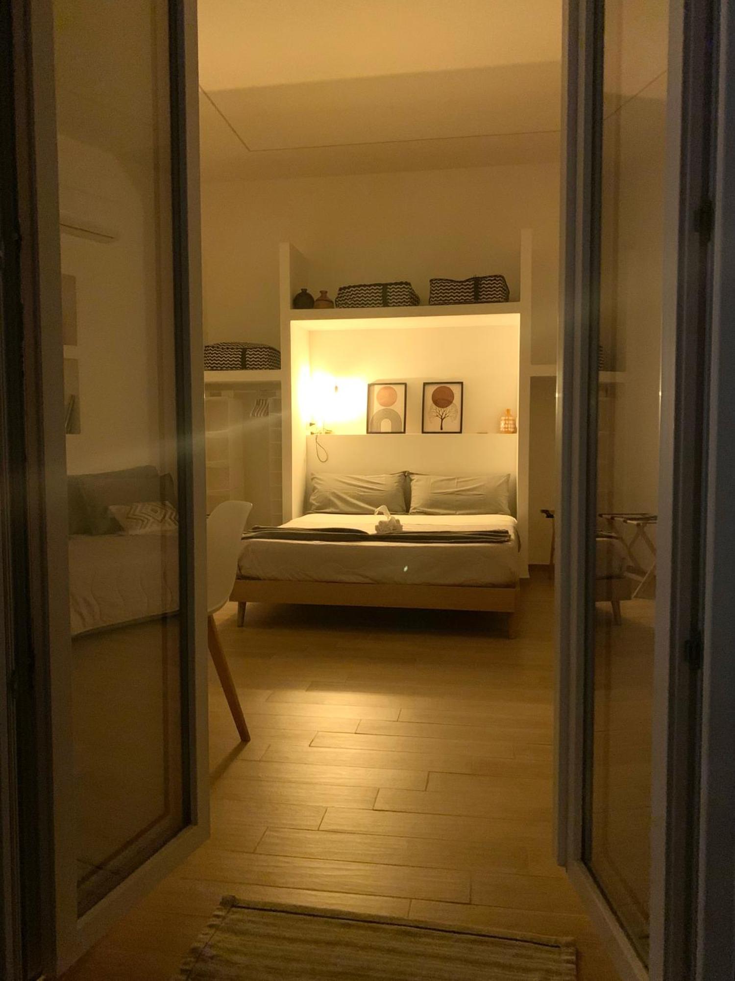 Civico 11 Apartment Наполи Екстериор снимка